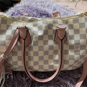 Louis Vuitton bag and wallet